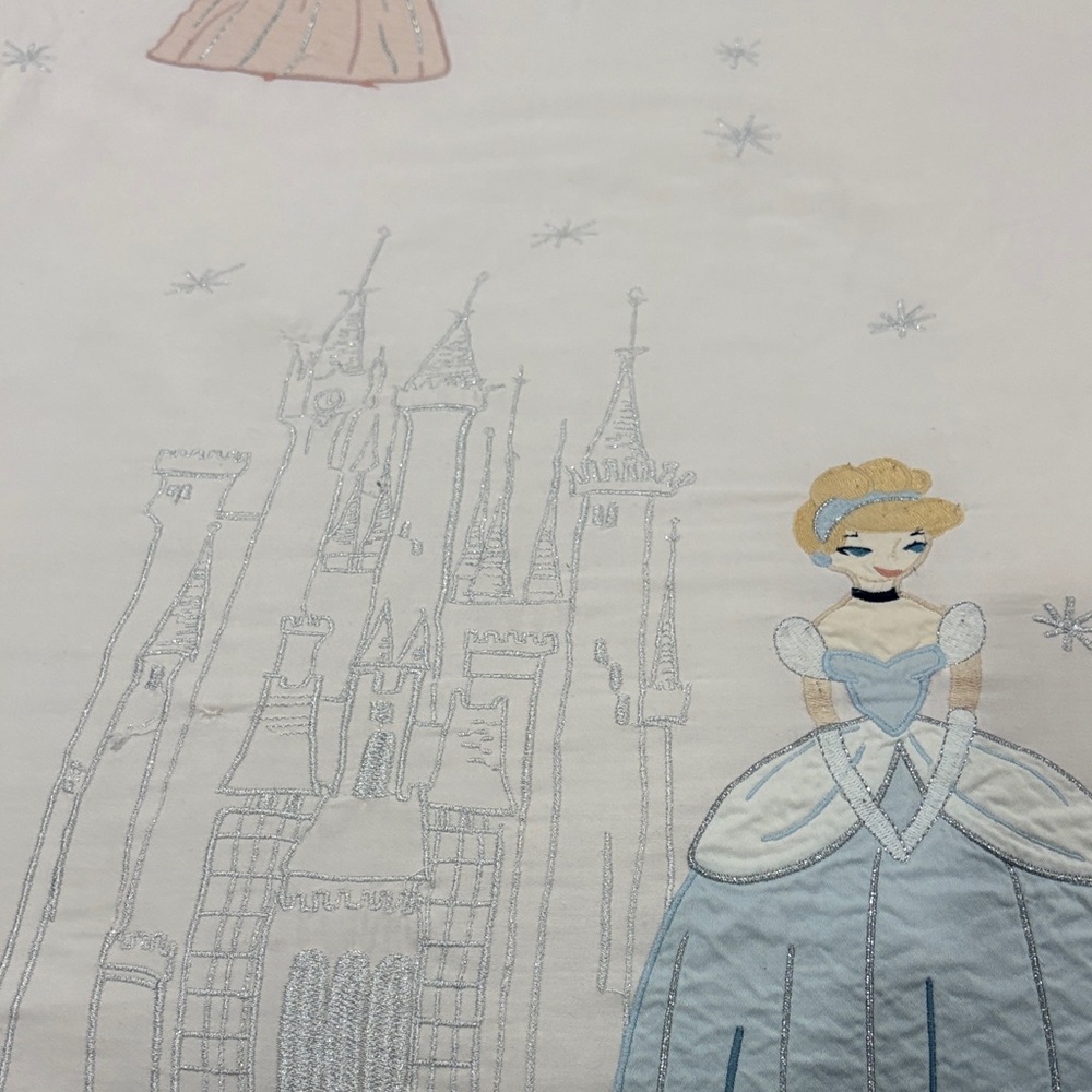 POTTERY BARN KIDS DISNEY Princess-Themed Light Pink Bedding Set - Picture 6 of 16